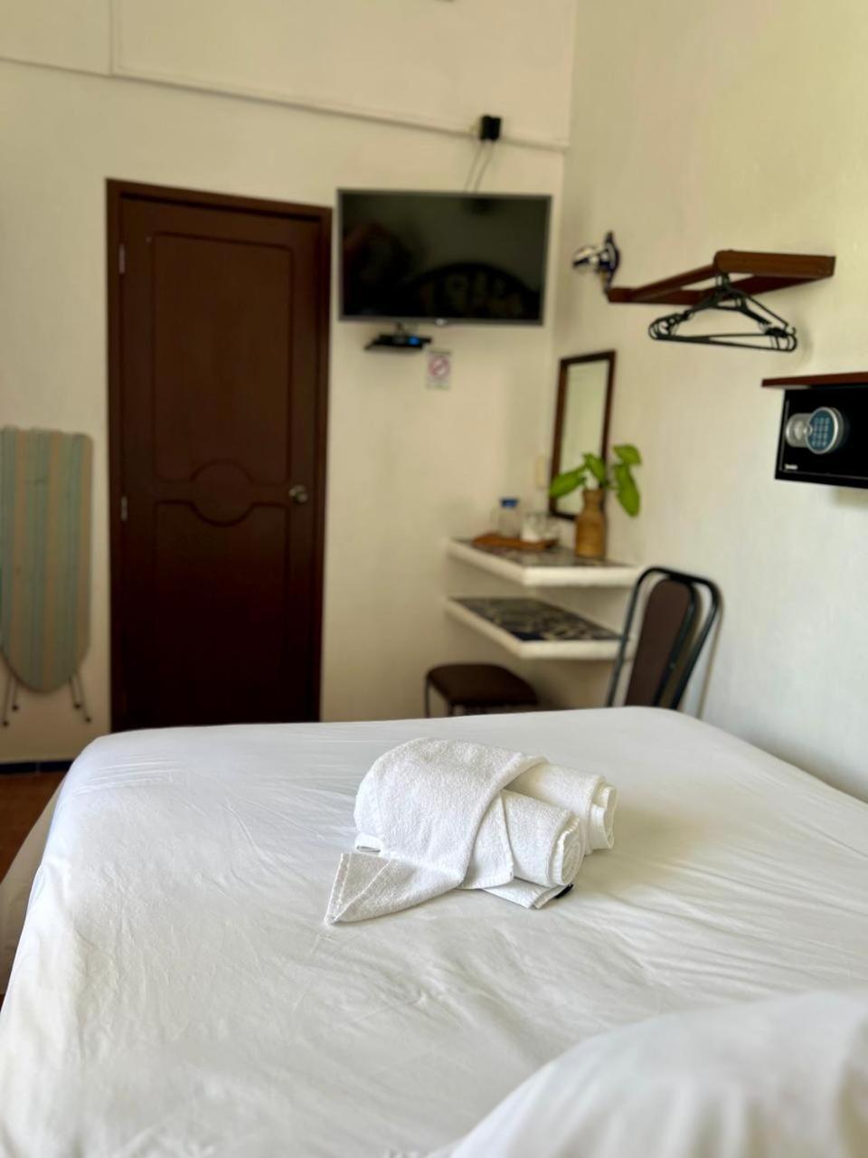 Hotel Mary Carmen コスメル エクステリア 写真